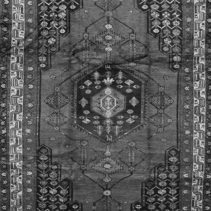 Serging Thickness of Machine Washable Persian Gray Traditional Rug, wshtr45gry