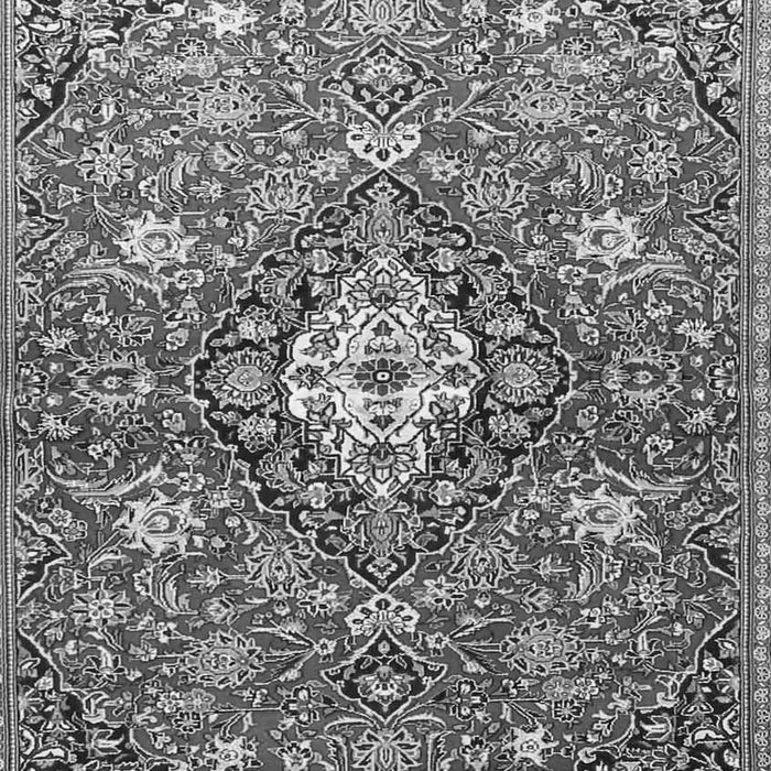 Serging Thickness of Machine Washable Persian Gray Traditional Rug, wshtr4606gry