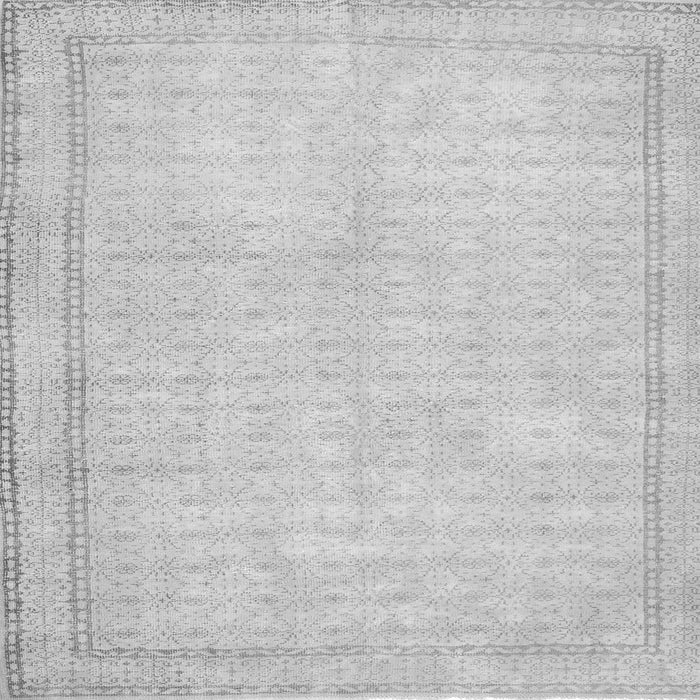 Serging Thickness of Persian Gray Traditional Rug, tr460gry