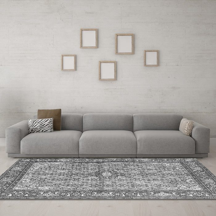 Machine Washable Persian Gray Traditional Rug in a Living Room,, wshtr4610gry