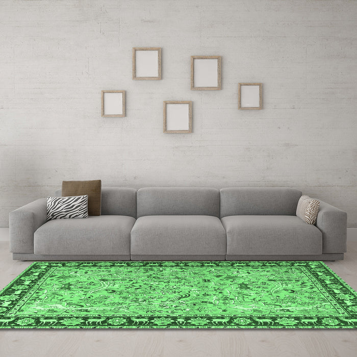 Machine Washable Animal Emerald Green Traditional Area Rugs in a Living Room,, wshtr4613emgrn