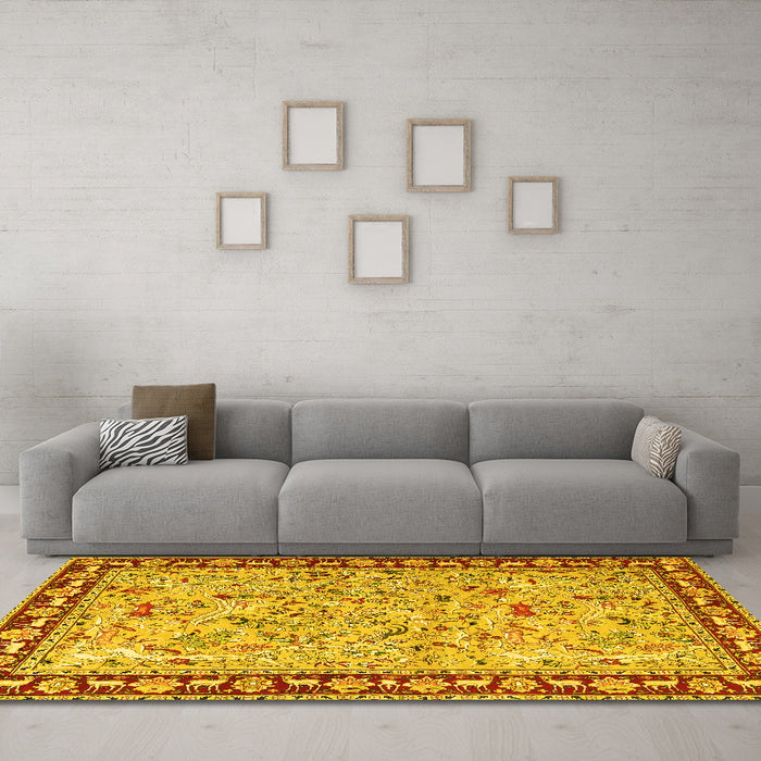 Machine Washable Animal Yellow Traditional Rug in a Living Room, wshtr4613yw