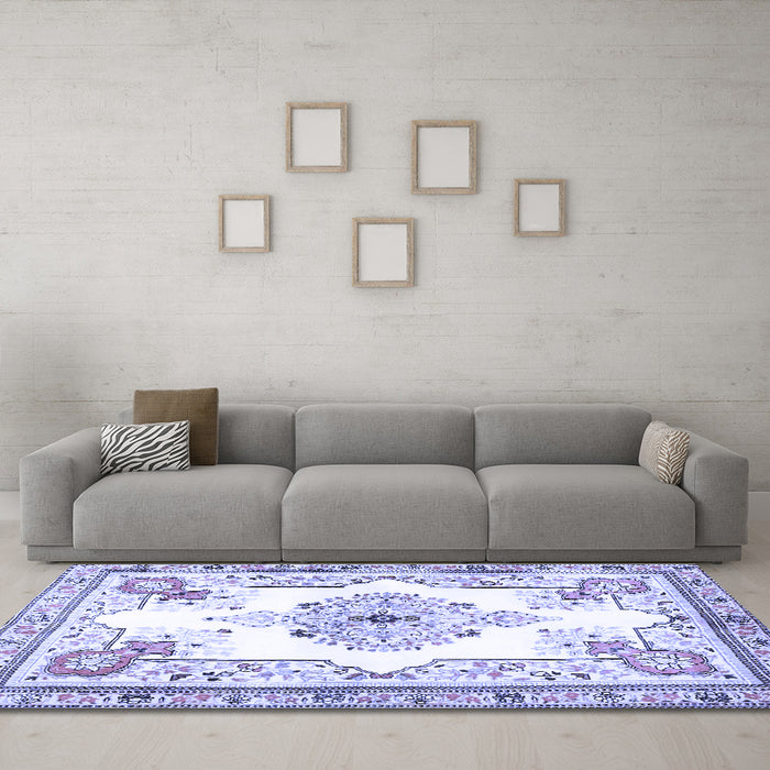 Machine Washable Medallion Blue Traditional Rug in a Living Room, wshtr4615blu