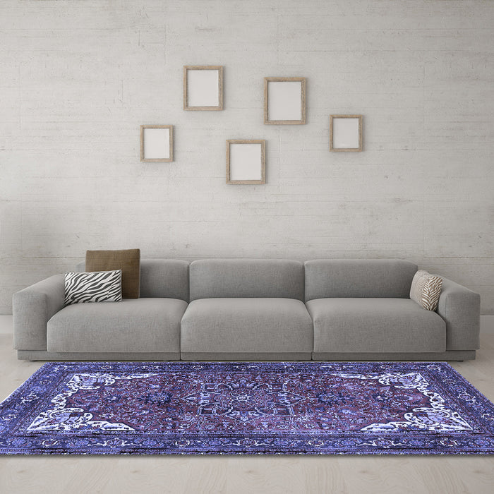 Machine Washable Persian Blue Traditional Rug in a Living Room, wshtr4618blu