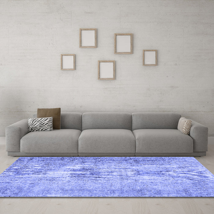 Machine Washable Persian Blue Traditional Rug in a Living Room, wshtr461blu