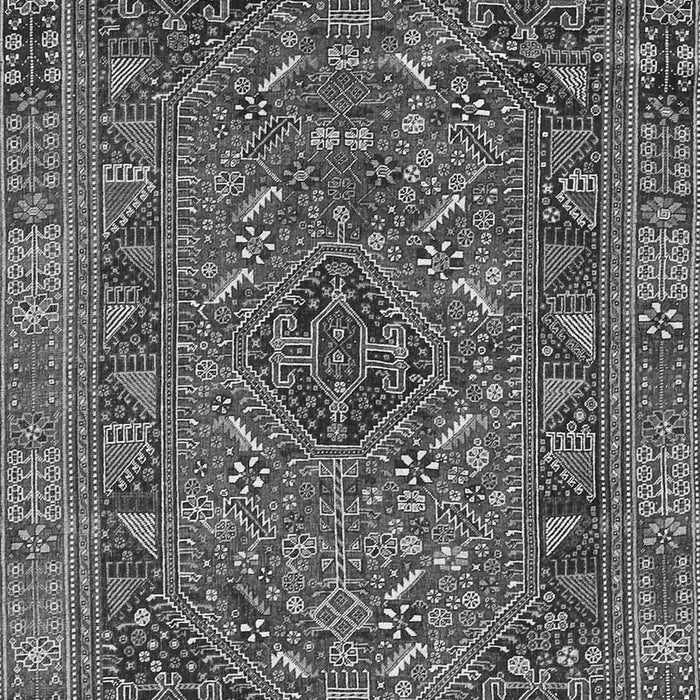 Serging Thickness of Machine Washable Persian Gray Traditional Rug, wshtr4620gry