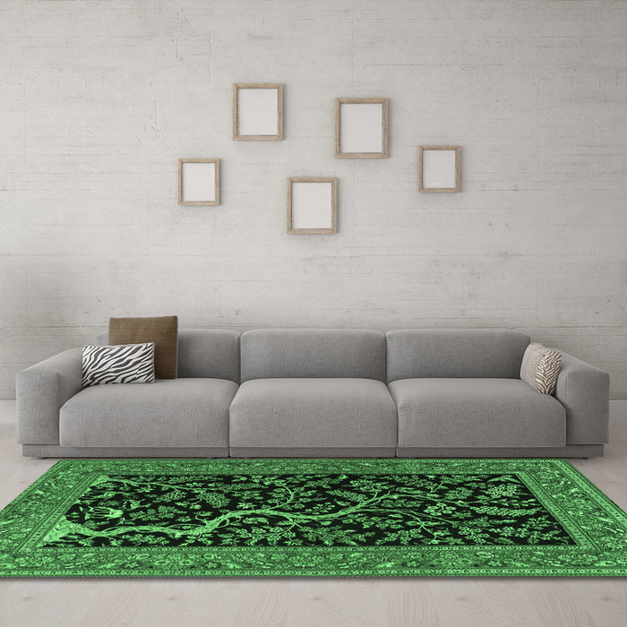 Machine Washable Persian Emerald Green Traditional Area Rugs in a Living Room,, wshtr4624emgrn