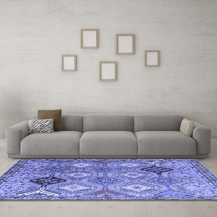 Machine Washable Persian Blue Traditional Rug in a Living Room, wshtr4636blu