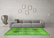 Machine Washable Persian Green Traditional Area Rugs in a Living Room,, wshtr4636grn