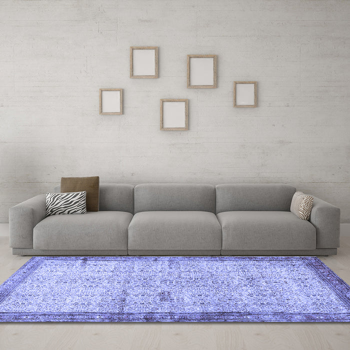 Machine Washable Oriental Blue Traditional Rug in a Living Room, wshtr4642blu