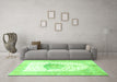 Machine Washable Persian Green Traditional Area Rugs in a Living Room,, wshtr4644grn