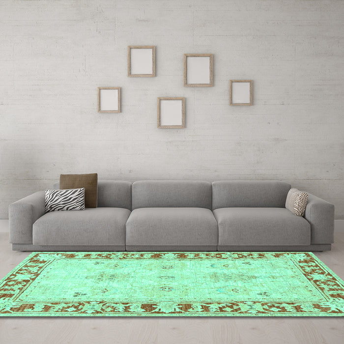 Machine Washable Persian Turquoise Traditional Area Rugs in a Living Room,, wshtr4647turq