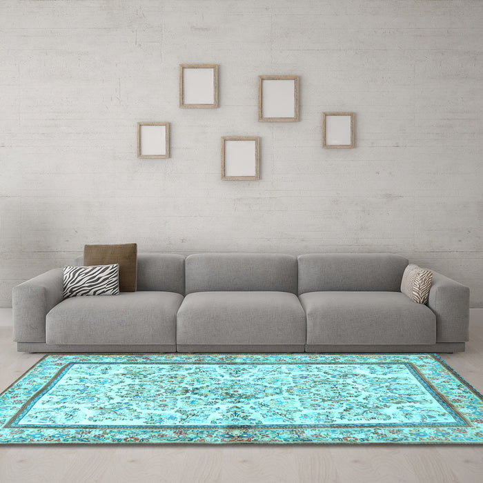 Machine Washable Persian Light Blue Traditional Rug in a Living Room, wshtr4648lblu