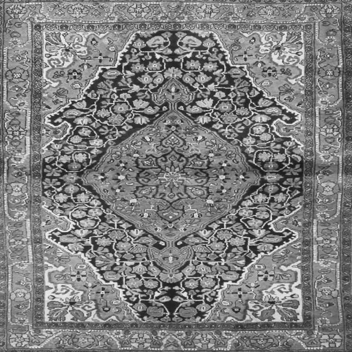 Serging Thickness of Medallion Gray Traditional Rug, tr4652gry