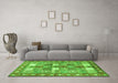 Machine Washable Persian Green Traditional Area Rugs in a Living Room,, wshtr4653grn