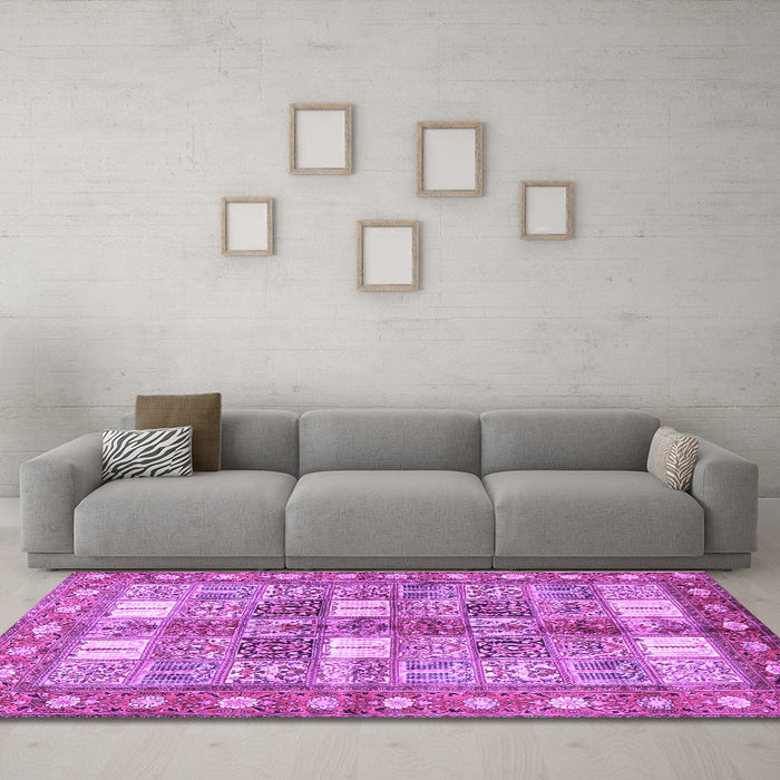 Machine Washable Persian Purple Traditional Area Rugs in a Living Room, wshtr4653pur