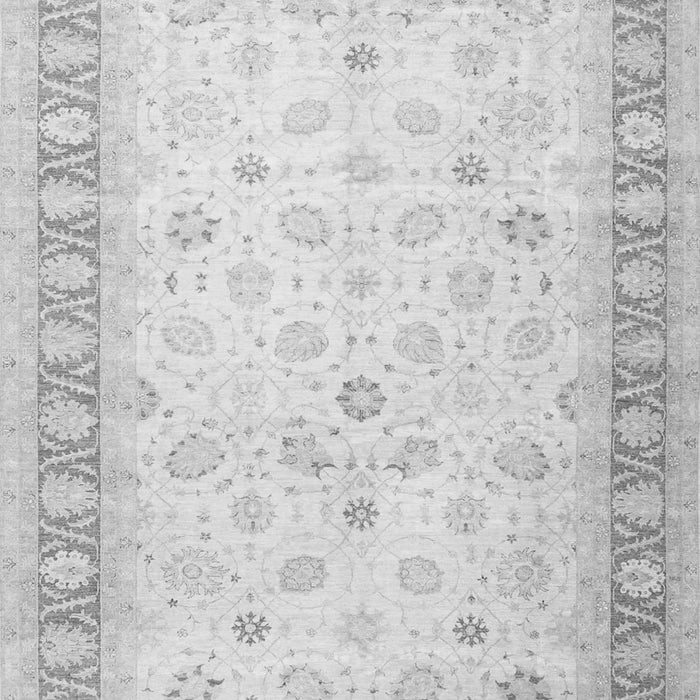 Serging Thickness of Machine Washable Oriental Gray Traditional Rug, wshtr4655gry