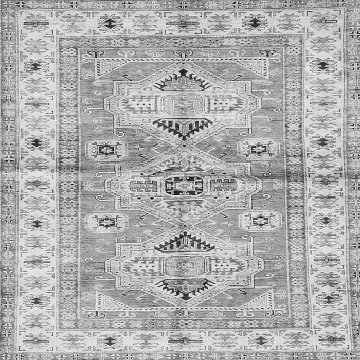 Serging Thickness of Geometric Gray Traditional Rug, tr4657gry