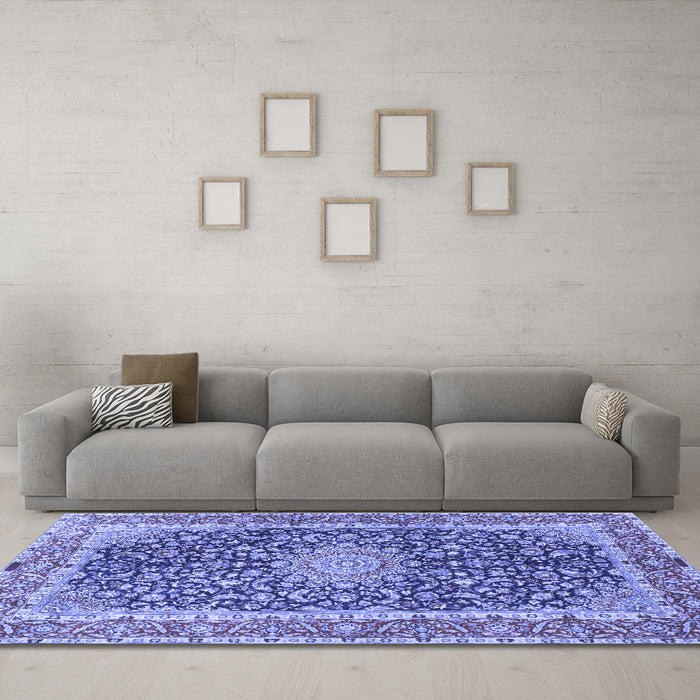 Machine Washable Medallion Blue Traditional Rug in a Living Room, wshtr4671blu