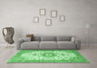 Machine Washable Medallion Emerald Green Traditional Area Rugs in a Living Room,, wshtr4673emgrn