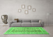 Machine Washable Persian Green Traditional Area Rugs in a Living Room,, wshtr4678grn