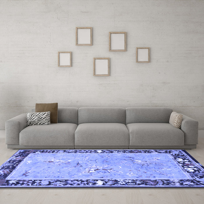 Machine Washable Animal Blue Traditional Rug in a Living Room, wshtr4684blu