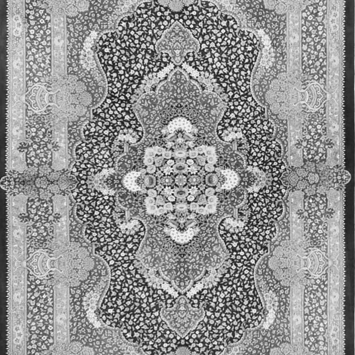 Serging Thickness of Machine Washable Persian Gray Traditional Rug, wshtr4687gry