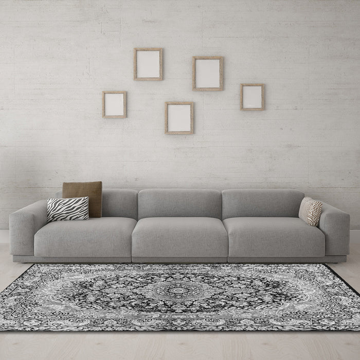 Machine Washable Persian Gray Traditional Rug in a Living Room,, wshtr4689gry