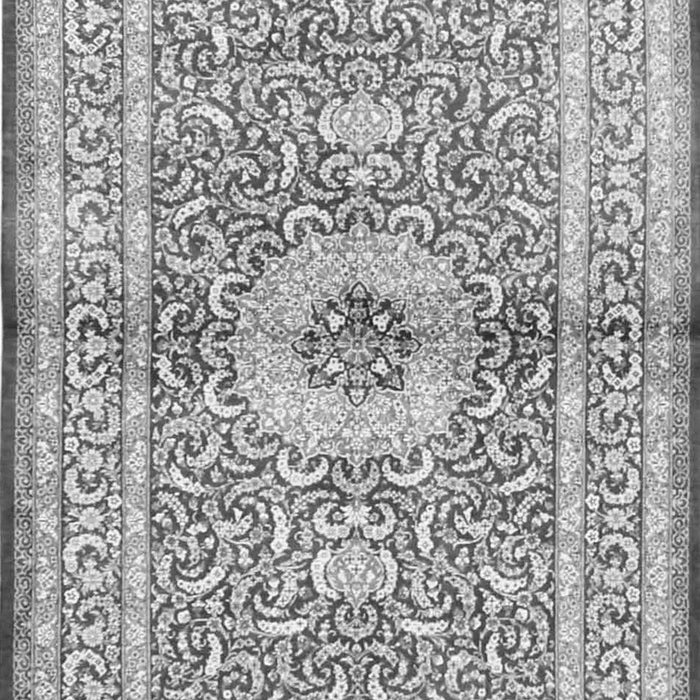 Serging Thickness of Machine Washable Medallion Gray Traditional Rug, wshtr4695gry