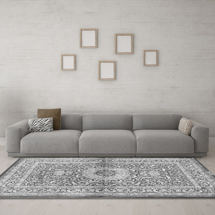 Machine Washable Medallion Gray Traditional Rug in a Living Room,, wshtr4695gry