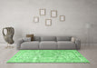 Machine Washable Persian Emerald Green Traditional Area Rugs in a Living Room,, wshtr4700emgrn