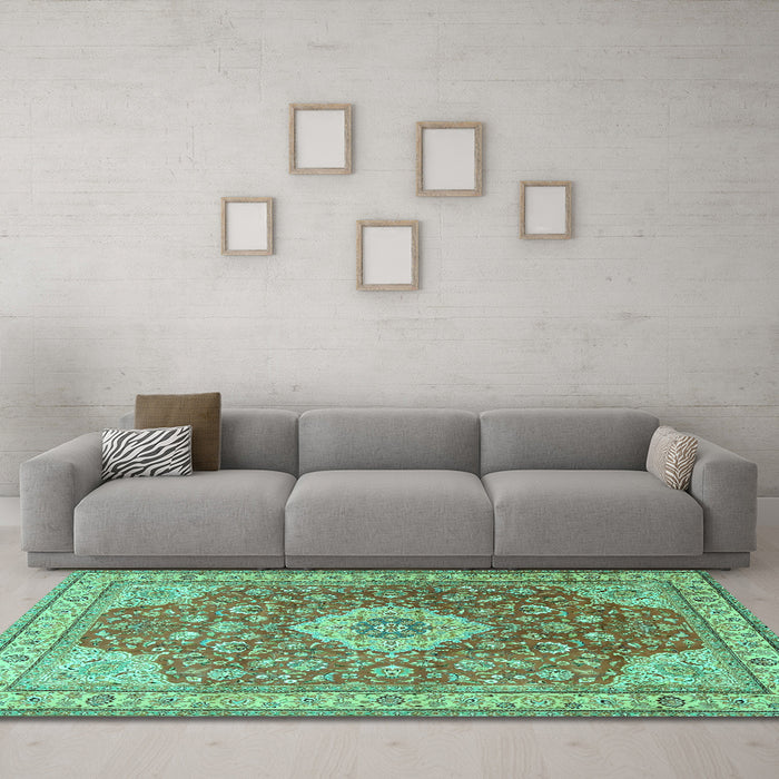 Machine Washable Persian Turquoise Traditional Area Rugs in a Living Room,, wshtr4702turq