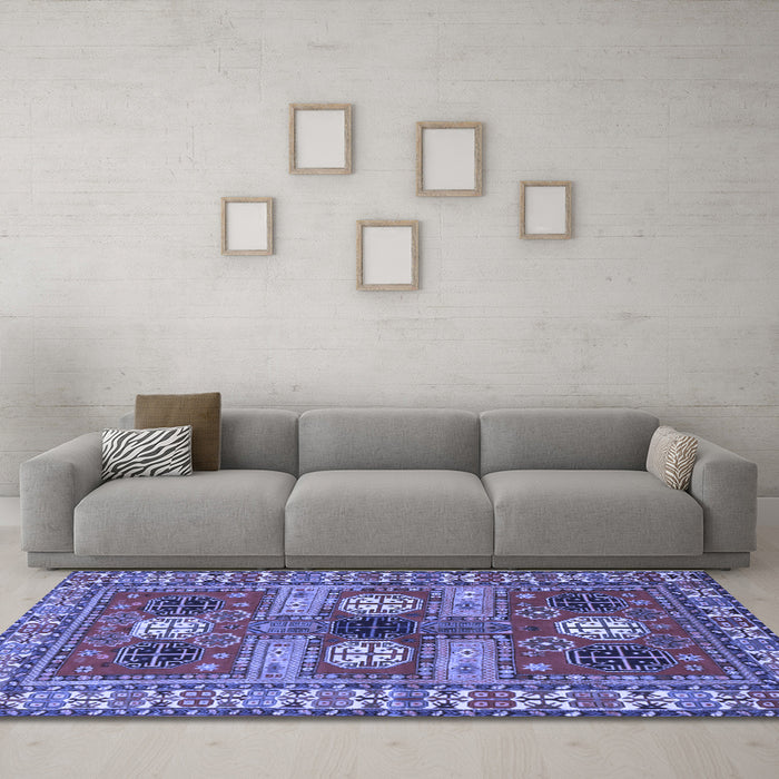Machine Washable Persian Blue Traditional Rug in a Living Room, wshtr4703blu