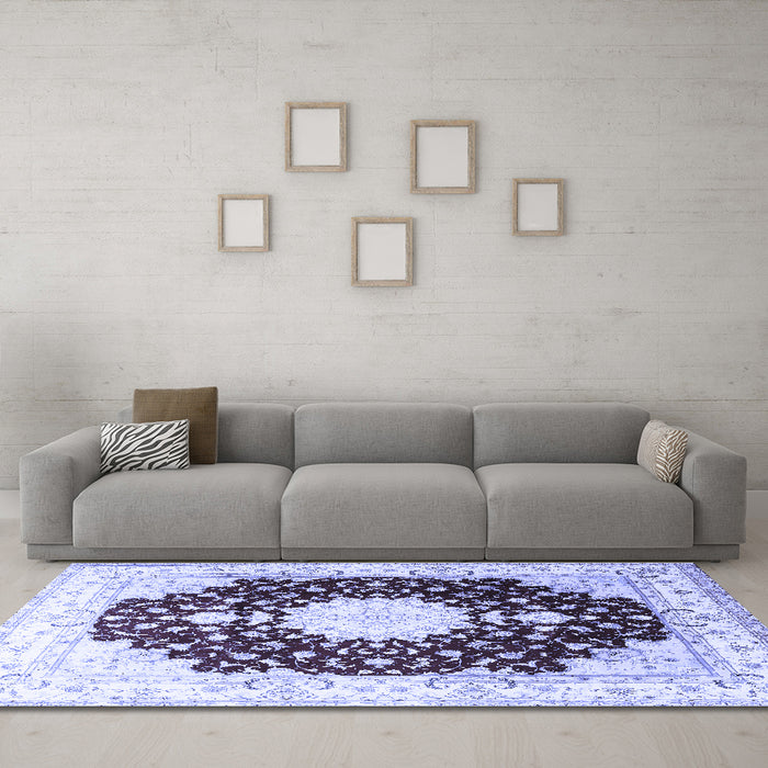 Machine Washable Medallion Blue Traditional Rug in a Living Room, wshtr4705blu