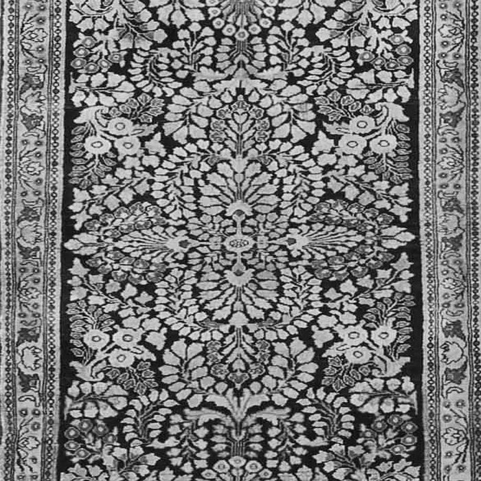 Serging Thickness of Machine Washable Persian Gray Traditional Rug, wshtr4709gry