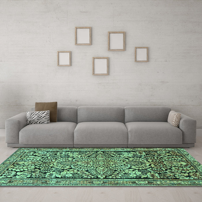 Machine Washable Persian Turquoise Traditional Area Rugs in a Living Room,, wshtr4709turq