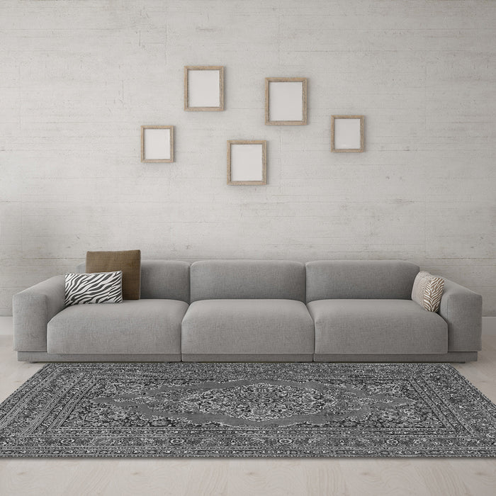 Machine Washable Medallion Gray Traditional Rug in a Living Room,, wshtr4710gry