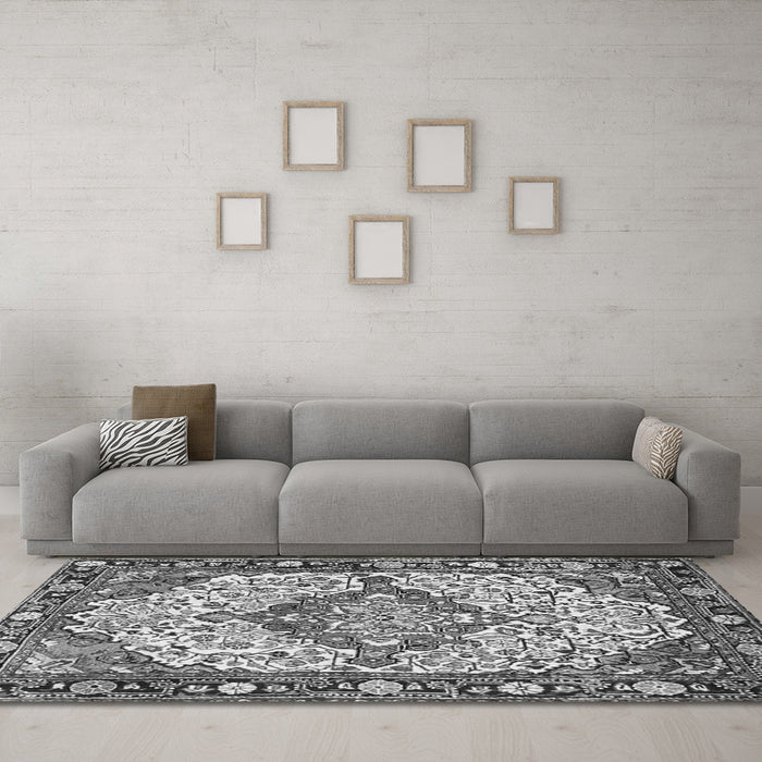 Machine Washable Medallion Gray Traditional Rug in a Living Room,, wshtr4711gry