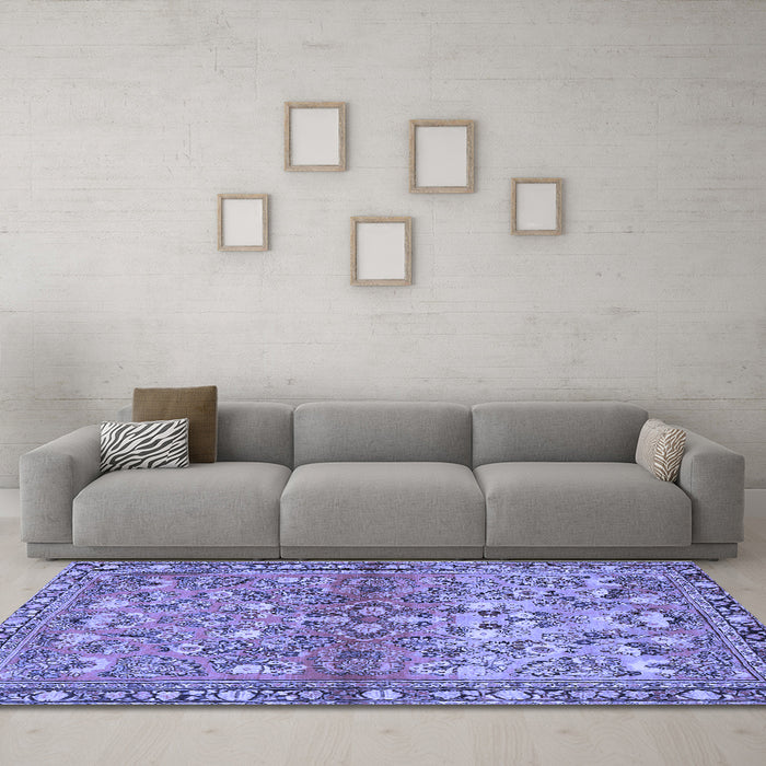 Machine Washable Persian Blue Traditional Rug in a Living Room, wshtr4717blu