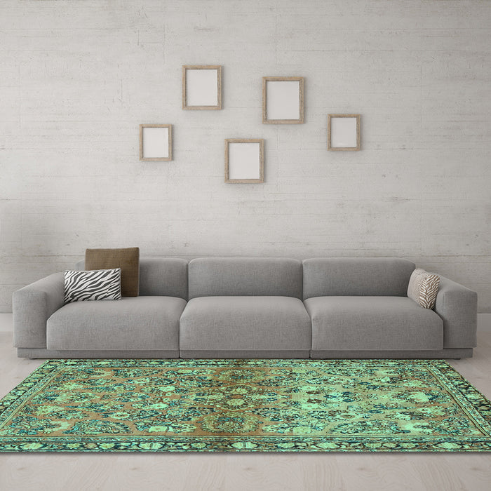 Machine Washable Persian Turquoise Traditional Area Rugs in a Living Room,, wshtr4717turq
