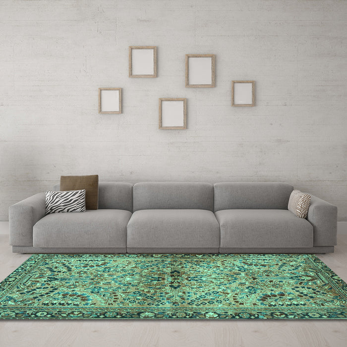 Machine Washable Persian Turquoise Traditional Area Rugs in a Living Room,, wshtr4718turq