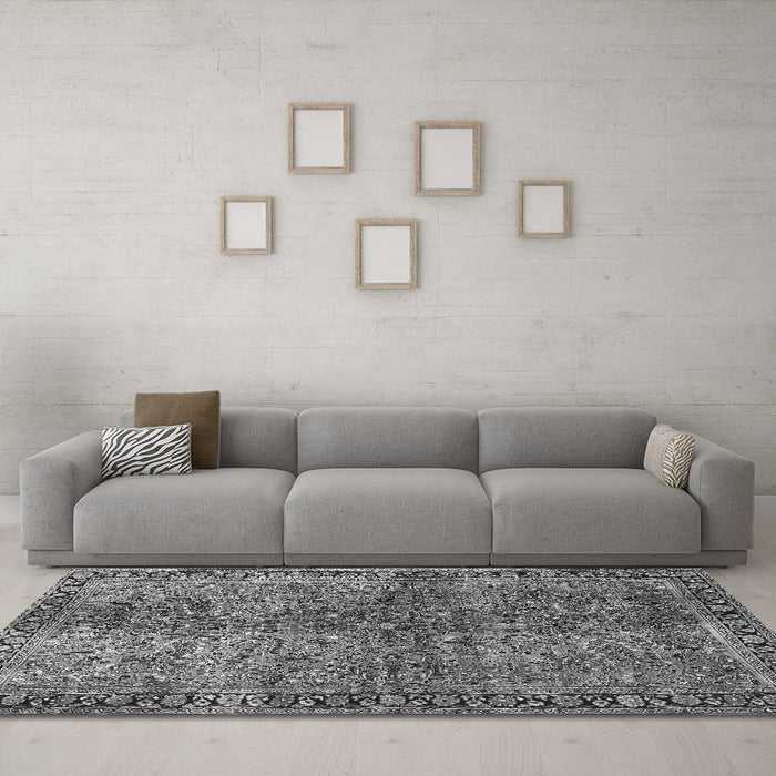Machine Washable Oriental Gray Traditional Rug in a Living Room,, wshtr4719gry