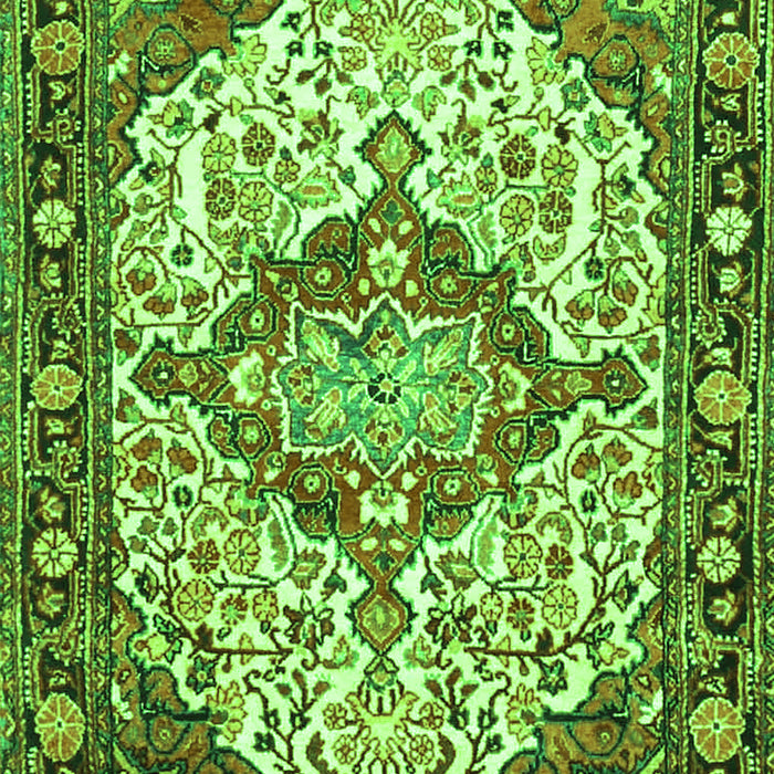 Serging Thickness of Machine Washable Medallion Green Traditional Area Rugs, wshtr4722grn