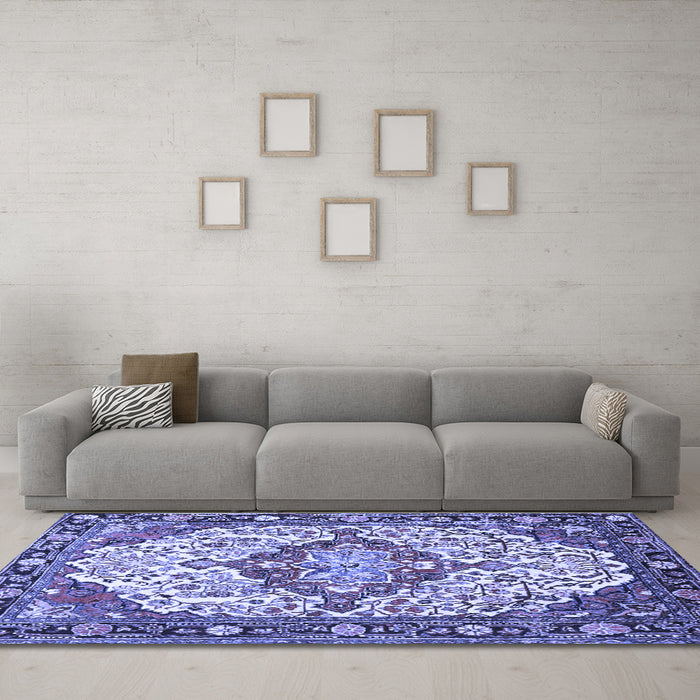 Machine Washable Medallion Blue Traditional Rug in a Living Room, wshtr4722blu