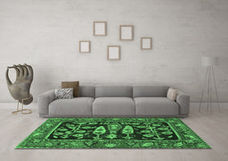 Machine Washable Animal Emerald Green Traditional Area Rugs in a Living Room,, wshtr4724emgrn