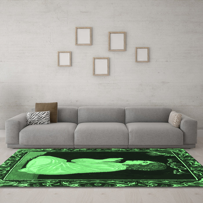 Machine Washable Persian Emerald Green Traditional Area Rugs in a Living Room,, wshtr4728emgrn