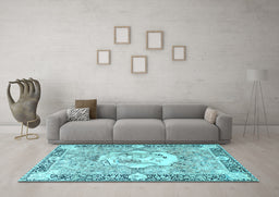Machine Washable Persian Light Blue Traditional Rug in a Living Room, wshtr4731lblu