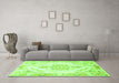 Machine Washable Persian Green Traditional Area Rugs in a Living Room,, wshtr4740grn