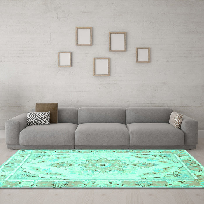 Machine Washable Persian Turquoise Traditional Area Rugs in a Living Room,, wshtr4740turq