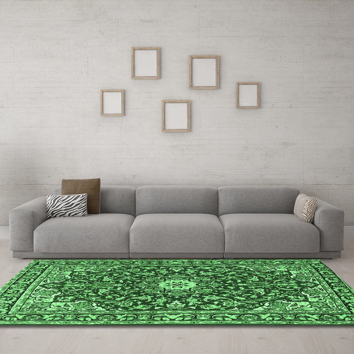 Machine Washable Oriental Emerald Green Traditional Area Rugs in a Living Room,, wshtr4750emgrn